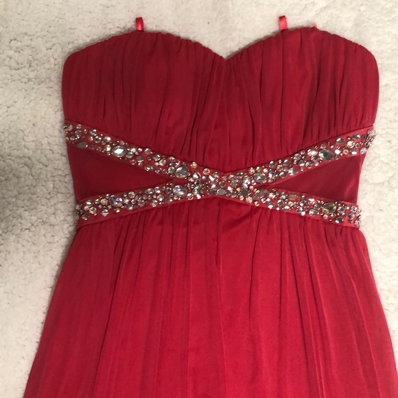 Prom Dress!!! 💃🏻 - Picture 5 of 5